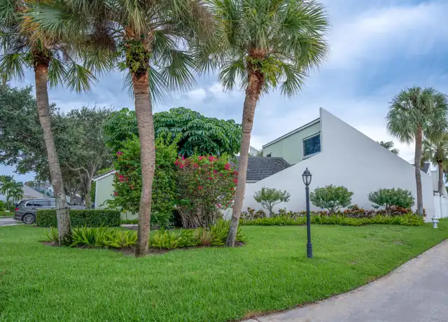 Property at 17031 Traverse Cir, Jupiter, FL, 33477, 3 beds, 3.5 baths, [object Object]