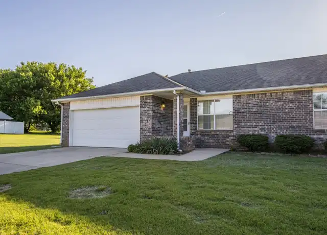 Property at 816 Kinkade Pl, Lowell, AR, 72745, 2 beds, 2 baths, [object Object]