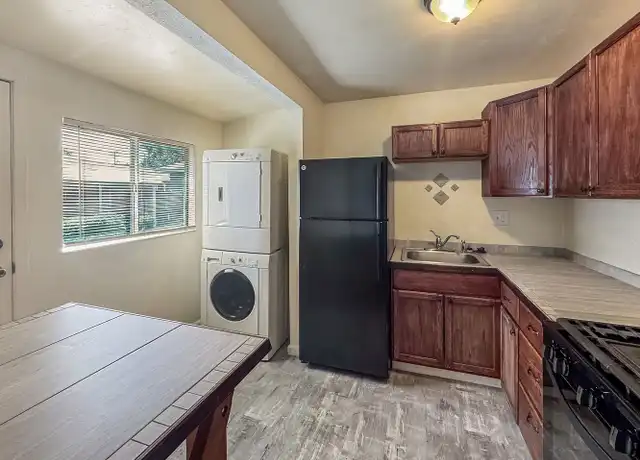 Property at 450 Laurel St, Reno, NV, 89512, 2 beds, 1 bath, [object Object]