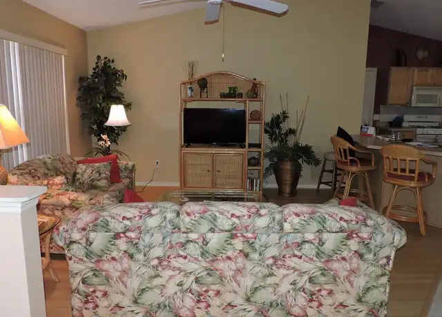Property at 3207 Woodridge Dr, The Villages, FL, 32162, 2 beds, 2 baths, [object Object]