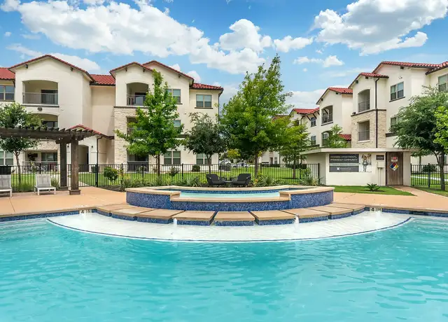 Photo of 17900 Pfluger Farm Ln, Pflugerville, TX 78660