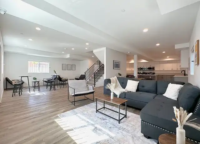 Property at 1587 W 35th St, Los Angeles, CA, 90018, 11-12 beds, 10 baths, [object Object]