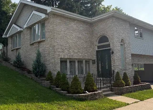Property at 712 Chestnut St, Lemont, IL, 60439, 3 beds, 2.5 baths, [object Object]