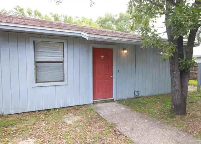 Property at 2505 Massachusetts Ave Unit C, Pensacola, FL, 32505, 2 beds, 2 baths, [object Object]