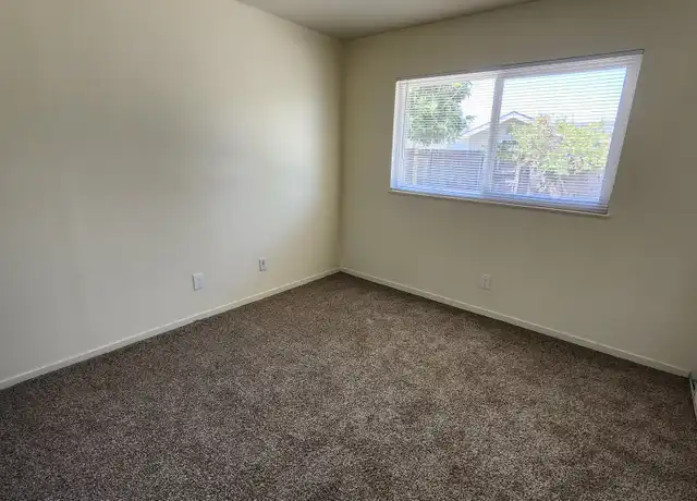 Property at 1509 E Oak Ave, Lompoc, CA, 93436, 4 beds, 2 baths, [object Object]