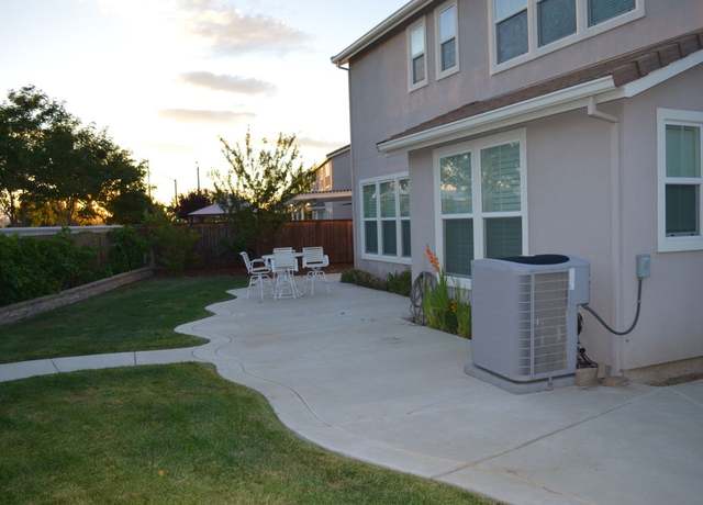 Photo of 64 Narcissus Ct, Oakley, CA 94561