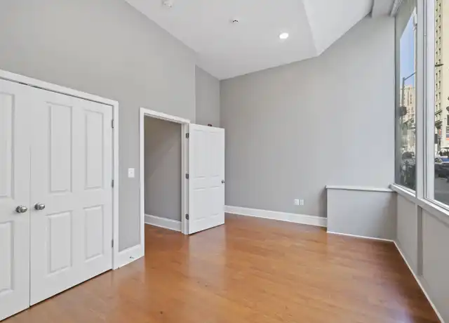 Property at 6 S Calvert St, Baltimore, MD, 21202, 0-2 beds, 1-2 bath, [object Object]