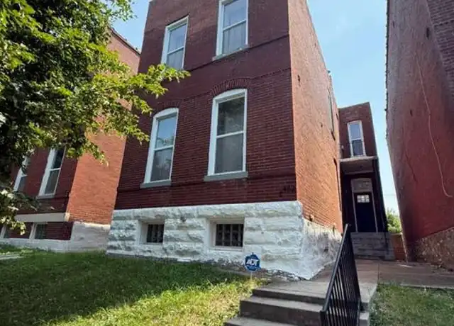 Property at 3452 Oregon Ave, Saint Louis, MO, 63118, 3 beds, 3 baths, [object Object]