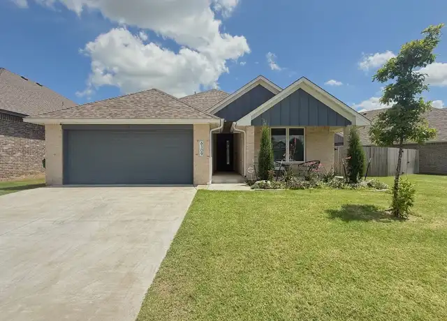 Property at 6109 NW 158th St, Edmond, OK, 73013, 4 beds, 2 baths, [object Object]