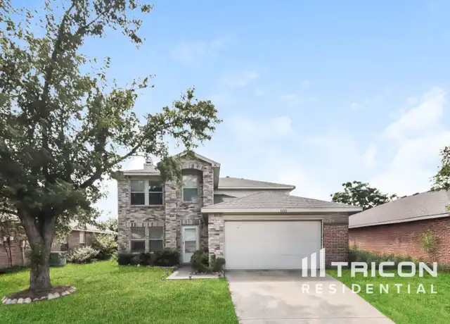 Property at 8400 Swan Park Dr, Denton, TX, 76210, 4 beds, 2.5 baths, [object Object]
