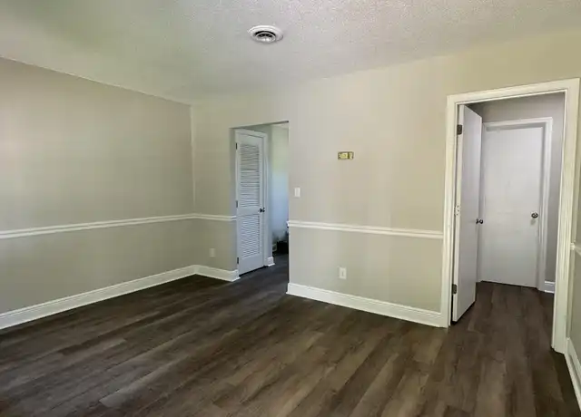 Property at 108 Dogwood Ln, Quinby, SC, 29506, 2 beds, 1 bath, [object Object]