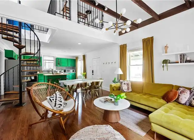 Property at 720 Mollie St SE, Atlanta, GA, 30316, 3 beds, 2 baths, [object Object]