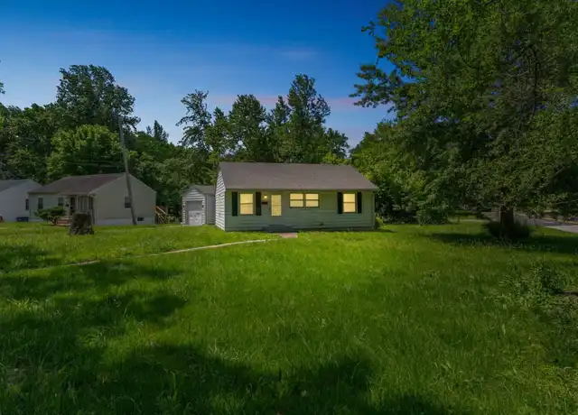 Property at 300 Estridge Rd, Saint Louis, MO, 63137, 4 beds, 1 bath, [object Object]