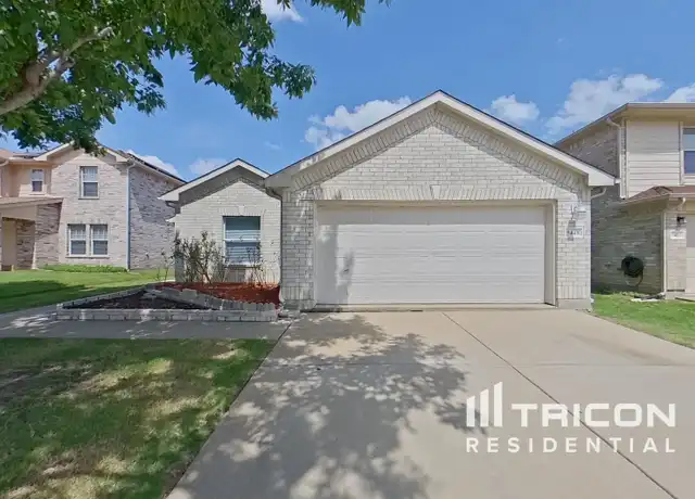 Property at 5448 Kleberg Dr, Grand Prairie, TX, 75052, 4 beds, 2 baths, [object Object]
