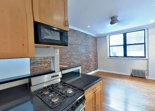Property at 330 E 100th St Unit 1B, New York, NY, 10029, 5 beds, 2 baths, [object Object]