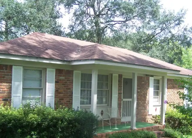 Property at 1603 Whispering Pines Rd, Albany, GA, 31707, 4 beds, 1.5 baths, [object Object]