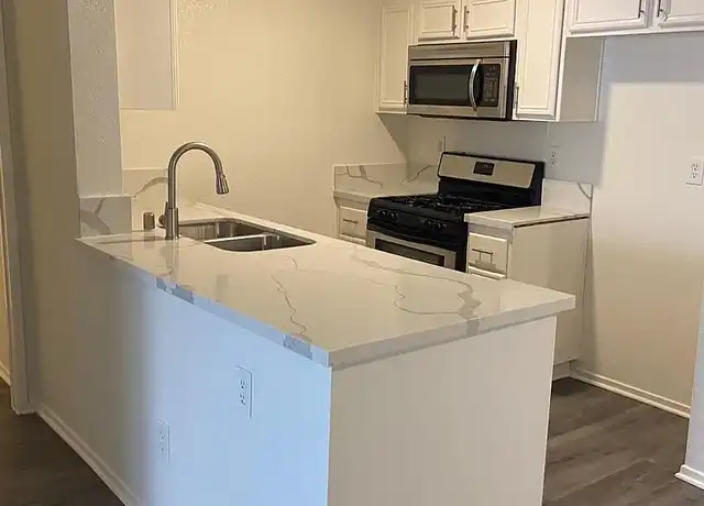 Property at Victory Apartments - 14230 Victory Blvd, Van Nuys, CA, 91401, 2 beds, 2 baths, [object Object]