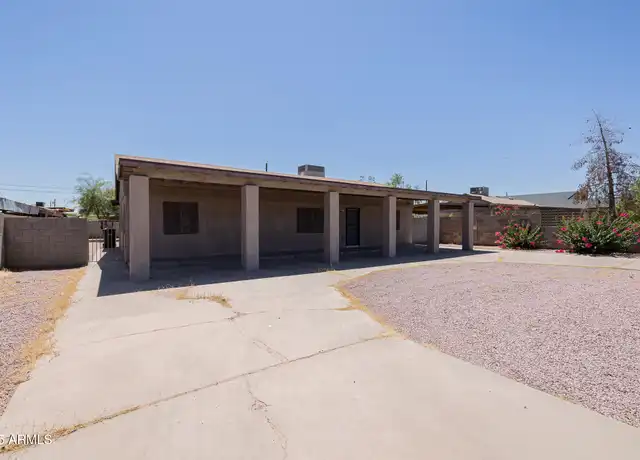 Property at 5401 S 15th Ave, Phoenix, AZ, 85041, 3 beds, 2 baths, [object Object]