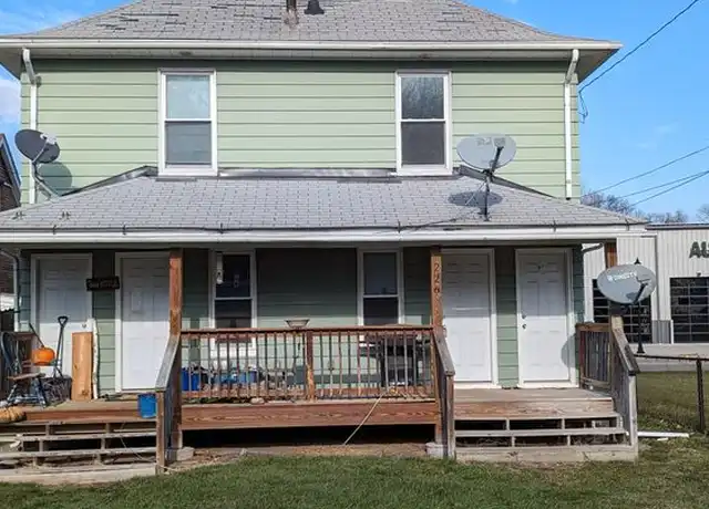 Property at 224 1st Ave Unit 224, Silvis, IL, 61282, 2 beds, 1 bath, [object Object]