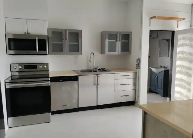 Property at 118 Lakeview Ave Unit 1, Lantana, FL, 33462, 1 bed, 1 bath, [object Object]