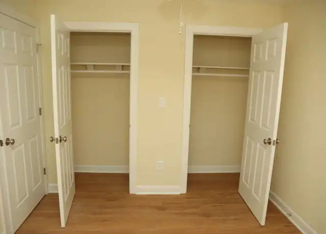 Property at 608 Rockcreek Rd Apt A, Charlottesville, VA, 22903, 3 beds, 1 bath, [object Object]