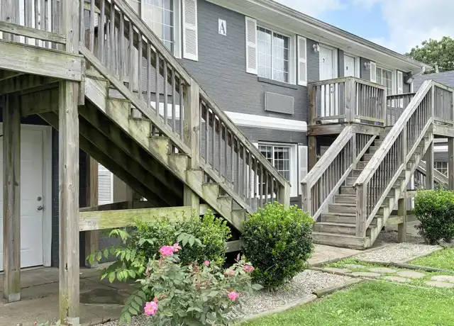 Property at 1367 Clay St Unit D7, Bowling Green, KY, 42101, 1 bed, 1 bath, [object Object]