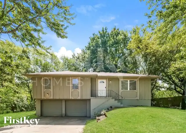 Property at 112 SW Westminister Rd, Blue Springs, MO, 64014, 3 beds, 2 baths, [object Object]
