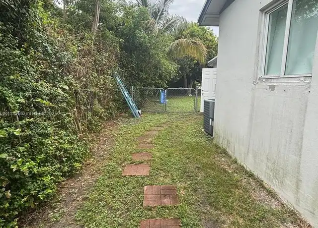 Property at 10240 SW 156th St Unit A, Miami, FL, 33157, 3 beds, 2 baths, [object Object]