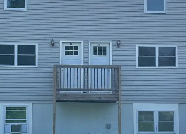 Property at 18-32 Pickett Rd Unit 28, Plainfield, CT, 06374, 2 beds, 1 bath, [object Object]