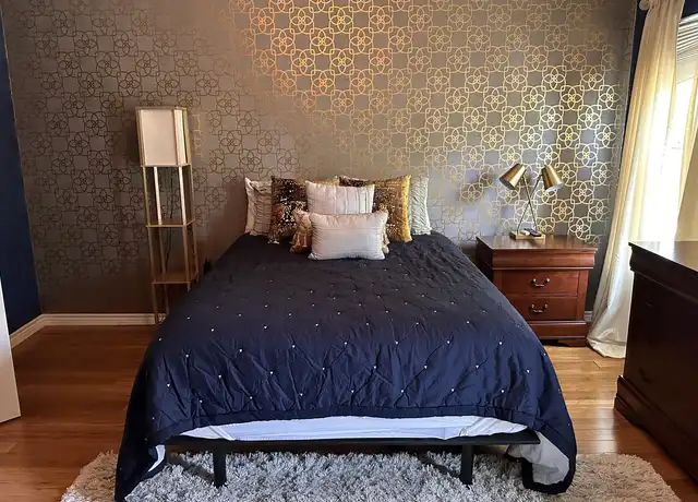 Property at 728 N Beckley Ave, Dallas, TX, 75203, 3 beds, 2 baths, [object Object]
