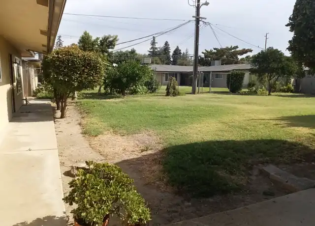 Property at 2822 W James Ave, Visalia, CA, 93277, 0 beds, 1 bath, [object Object]