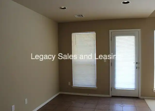 Property at 3904 W 107th Ct S, Jenks, OK, 74037, 3 beds, 2 baths, [object Object]