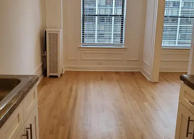 Property at 40 East Oak Street - 40 E Oak St, Chicago, IL, 60611, 0 beds, 1 bath, [object Object]