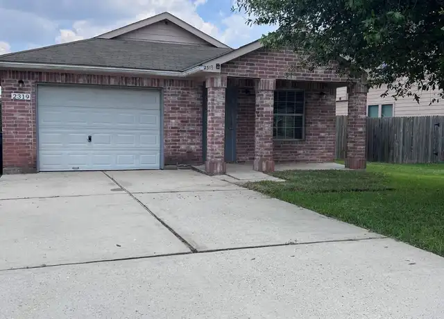 Property at 2319 Shady Tree Ln, Conroe, TX, 77301, 3 beds, 2 baths, [object Object]