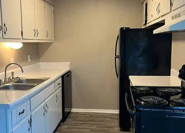 Property at 5604 S Peoria Ave Unit 5604B-P, Tulsa, OK, 74105, 2 beds, 1 bath, [object Object]