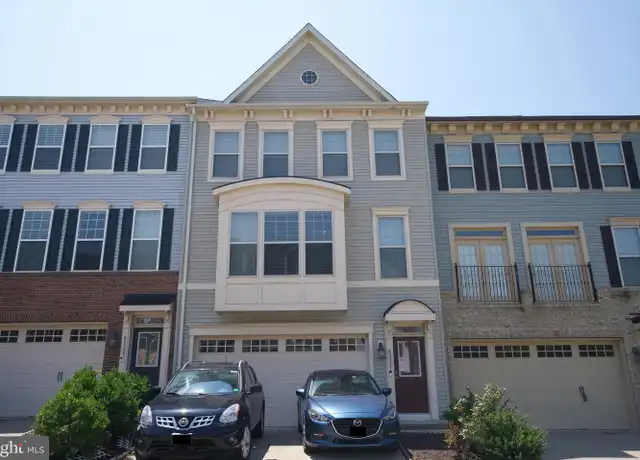 Property at 43321 Semolina Ter, Chantilly, VA, 20152, 3 beds, 2.5 baths, [object Object]