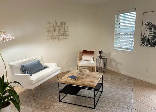 Property at Willow Grove Apartments - 4309 Scovel Ave, Pascagoula, MS, 39581, 1-2 bed, 1.5 baths, [object Object]