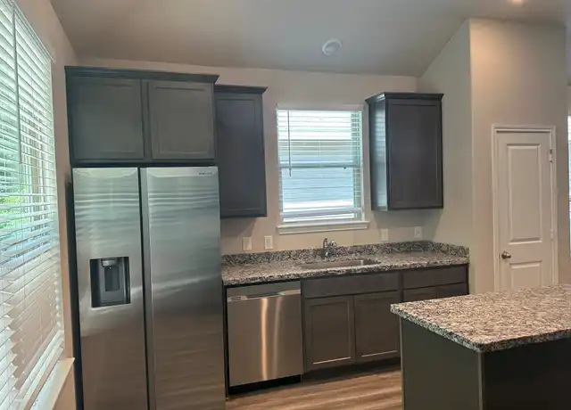 Property at 119 Navajo St, Montgomery, TX, 77316, 3 beds, 2 baths, [object Object]