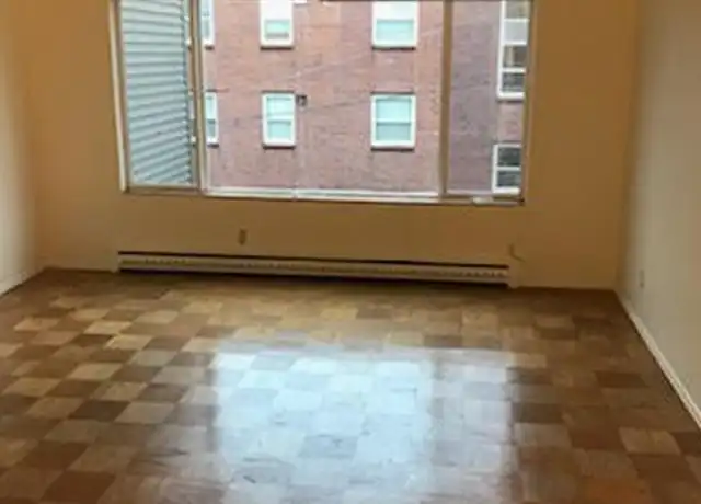 Property at 525 E Roy St - 525 E Roy St, Seattle, WA, 98102, 1 bed, 1 bath, [object Object]