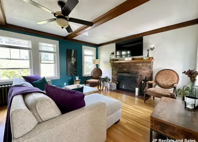 Property at 52 Sanborn Ave, West Roxbury, MA, 02132, 3 beds, 1 bath, [object Object]