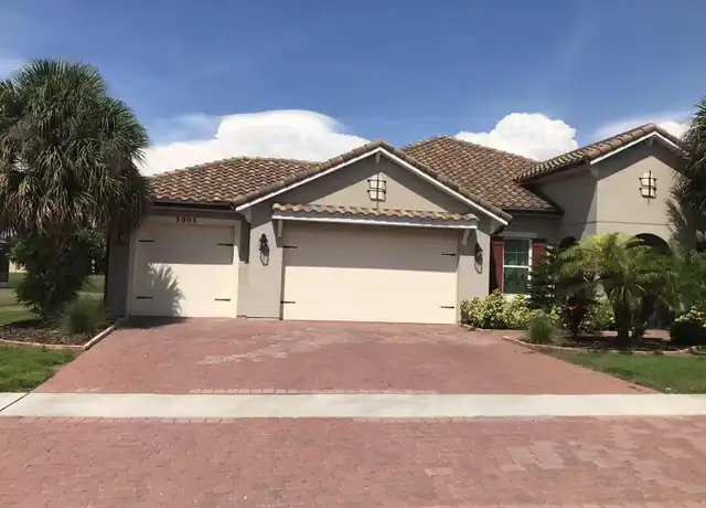 Property at 3905 Redfin Pl, Kissimmee, FL, 34746, 4 beds, 3 baths, [object Object]
