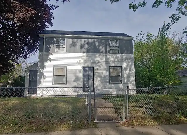 Property at 4618 N 36th St, Milwaukee, WI, 53209, 3 beds, 1 bath, [object Object]