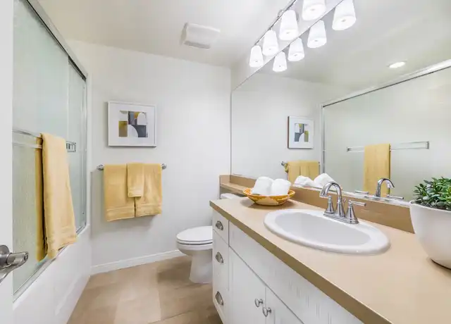 Property at 350 Gitano, Irvine, CA, 92618, 1 bed, 1 bath, [object Object]
