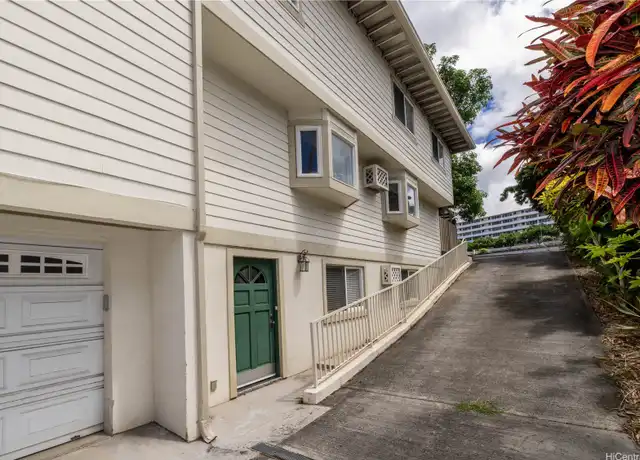 Property at 739 Kinalau Pl Unit B, Honolulu, HI, 96813, 2 beds, 1 bath, [object Object]