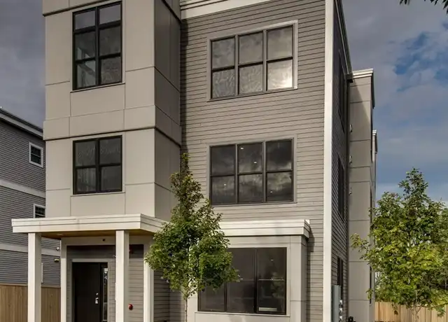 Property at 46 Murdock St Unit 46C, Somerville, MA, 02145, 4 beds, 2 baths, [object Object]