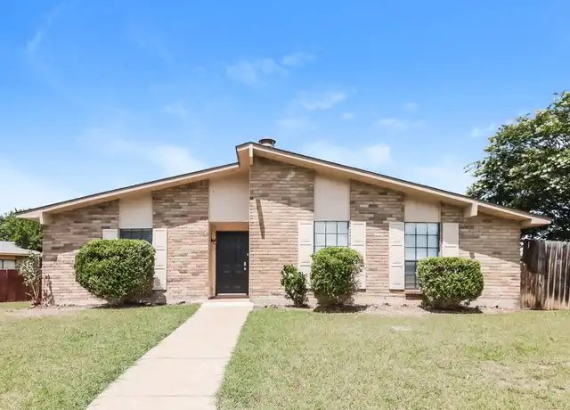 Property at 515 Nora Ln, Desoto, TX, 75115, 3 beds, 2 baths, [object Object]