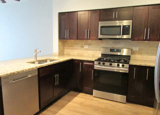 Photo of 144 Harvest Gate, Lake in the Hills, IL 60156