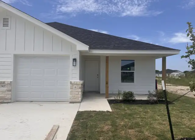 Property at 907 Smoke Tree Ln Unit B, Killeen, TX, 76543, 3 beds, 2 baths, [object Object]