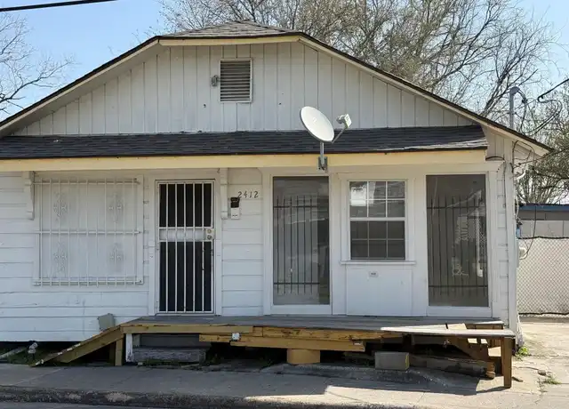 Property at 2412 Fulton St, Houston, TX, 77009, 3 beds, 2 baths, [object Object]