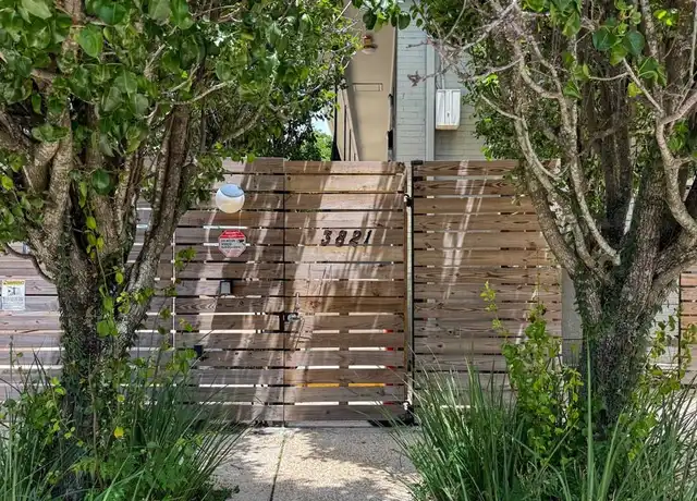 Property at 3821 Laurel St #6, New Orleans, LA, 70115, 1 bed, 1 bath, [object Object]